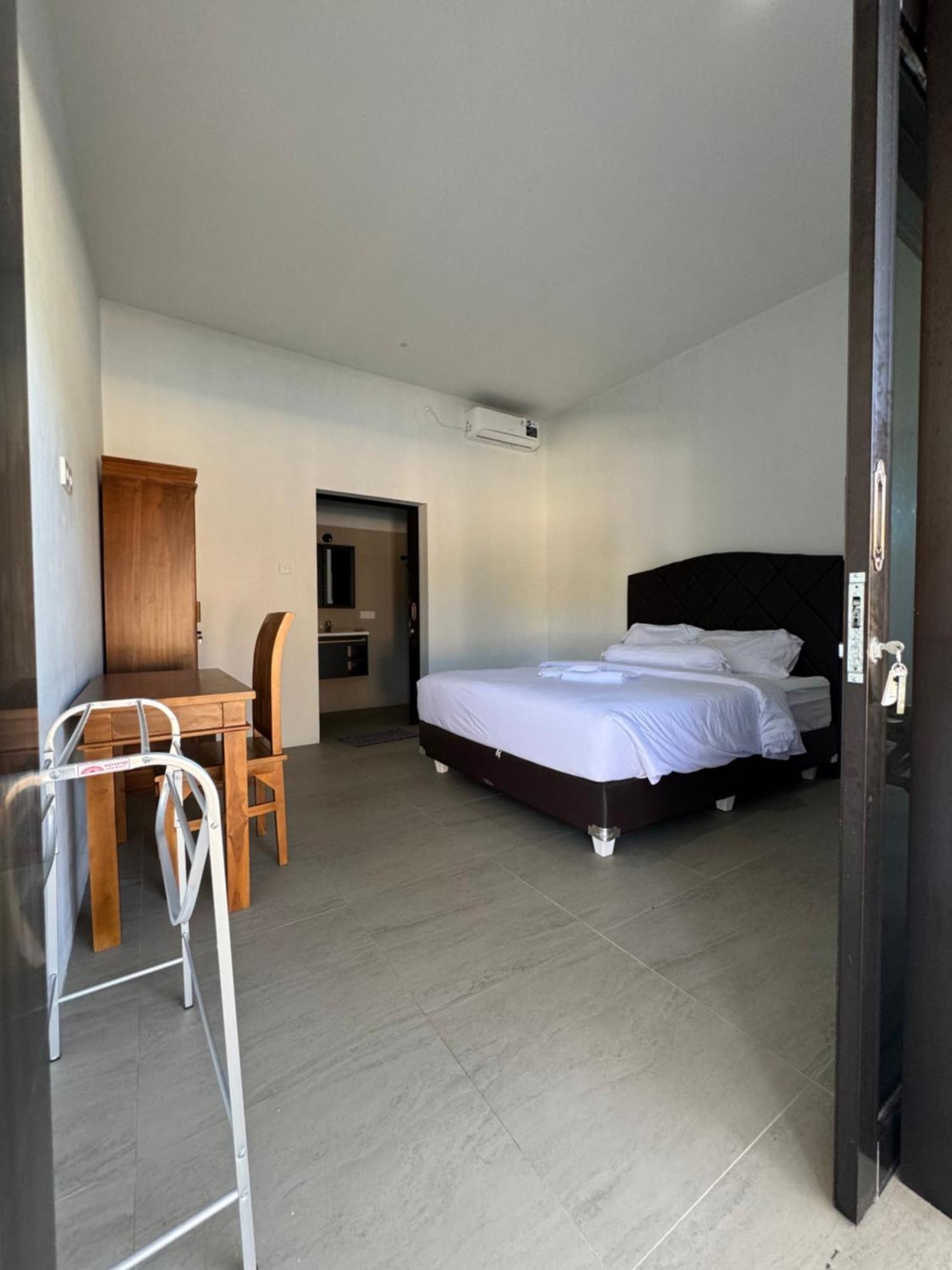 Satu Hati Hotel Ekas Bagian luar foto