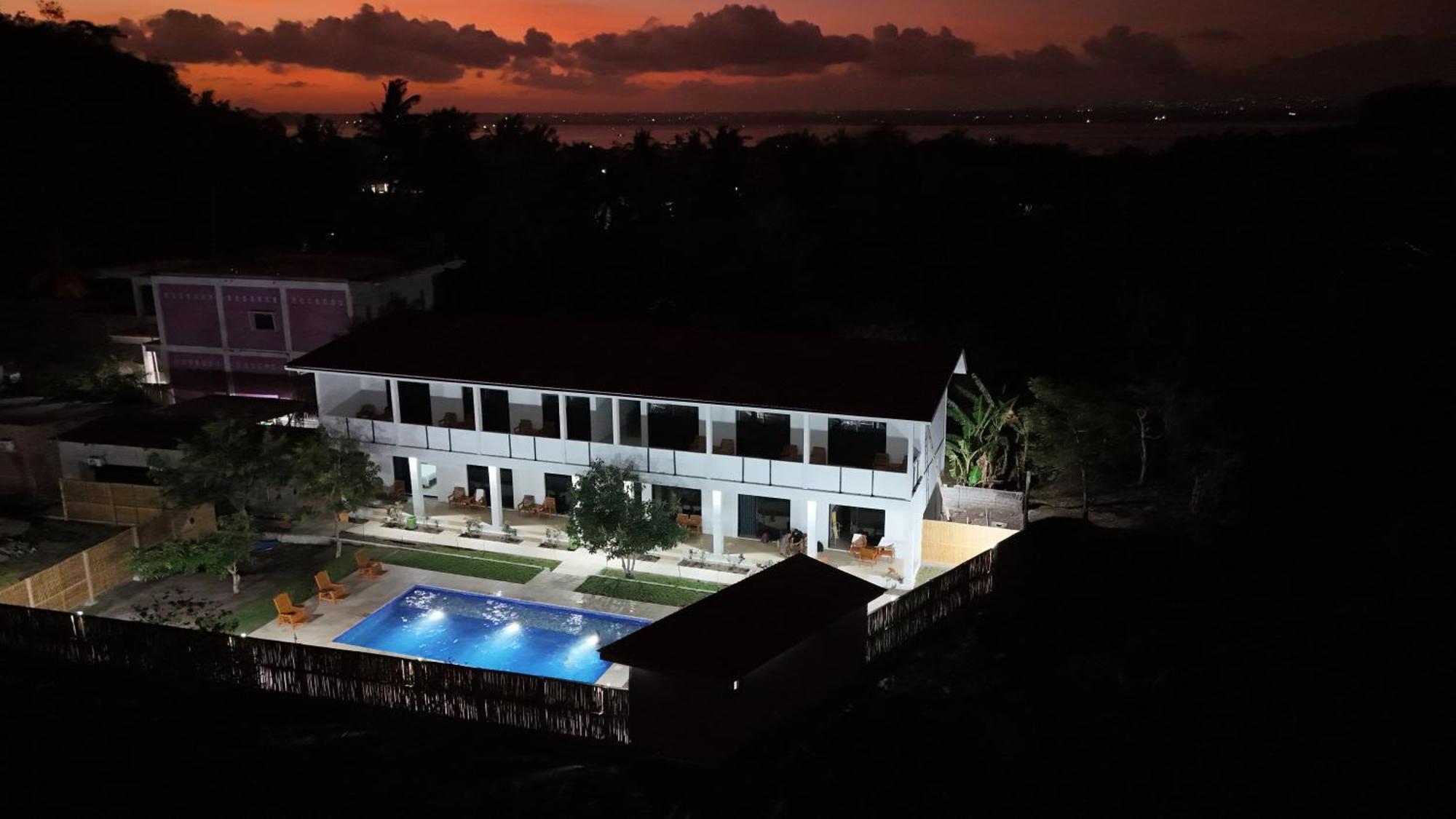 Satu Hati Hotel Ekas Bagian luar foto